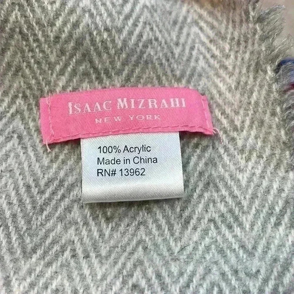 Isaac Mizrahi New York rectangular scarf/shawl in a multi colored stripe - Picture 5 of 6